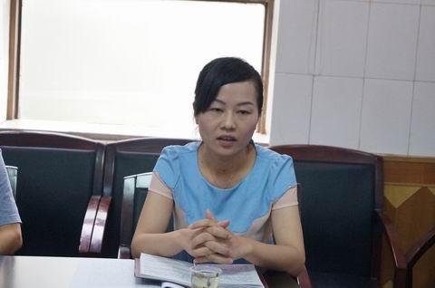 县委常委,副县长胡果雄出席会议并讲话