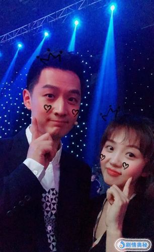 《等着我》舒冬身兼数职,观众喜爱有加,如今家庭美满,升级当爸