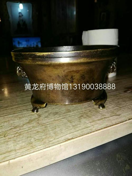 【黄龙府博物馆馆长黄幼苓简介】