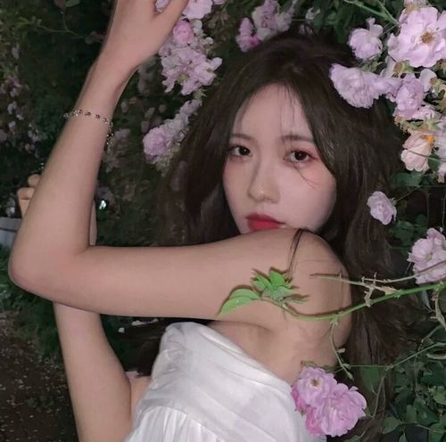 风格女头图源网络 侵权删 - 堆糖,美图壁纸兴趣社区