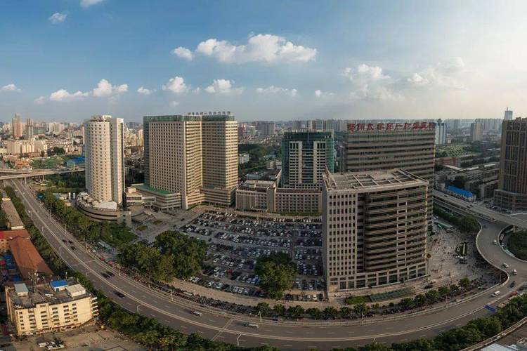 沈丘老乡注意,郑大一附院河医老区,今天全面复诊啦!