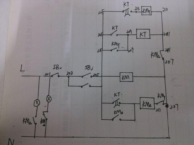 关于星三角降压启动控制电路图