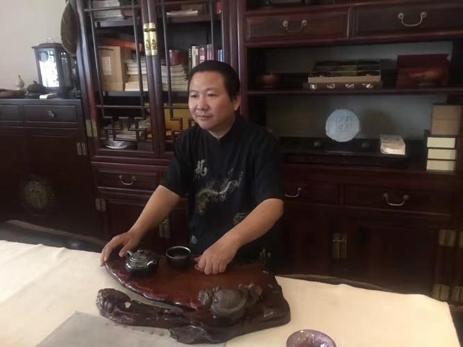王洪年的个人展示页
