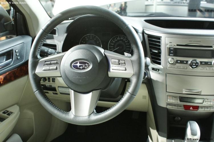 斯巴鲁 傲虎 2010款中控方向盘