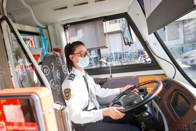我深圳公交车司机晒出工资告诉你真实的工作经历