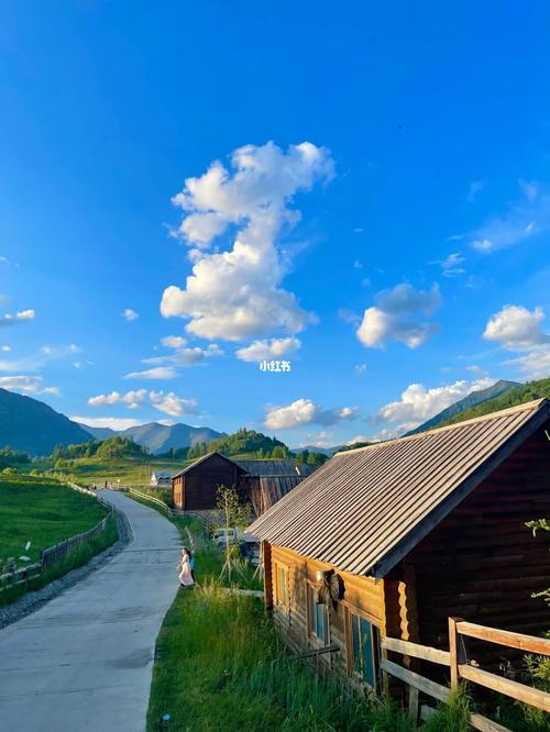 新疆禾木村_禾木风景区攻略_景点_禾木风景区攻略_旅行_童话故事_油画