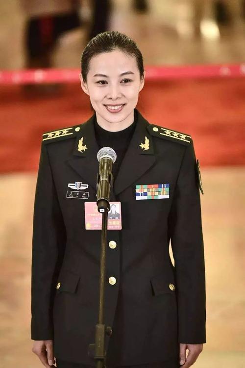中国空间站首位女航天员