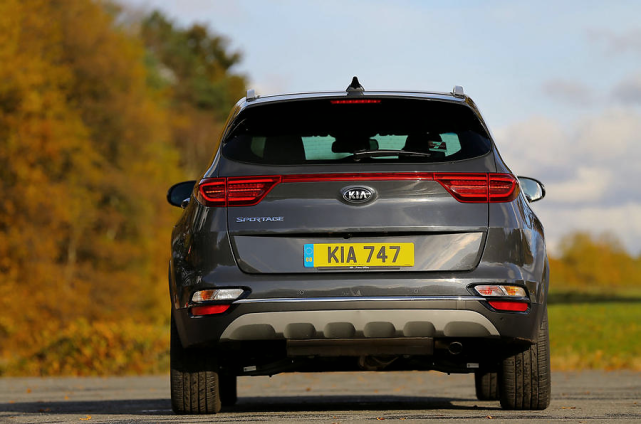 2020年起亚狮跑1.6柴油版:搭配48v轻度混动的家用suv