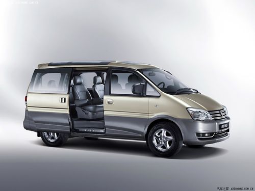 东风风行 菱智 2012款 m5 qa 2.4l 短轴豪华版