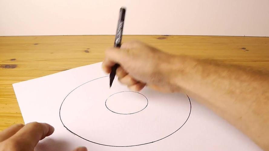 想画圆圈没圆规怎么办大佬用骚操作1分钟教会你