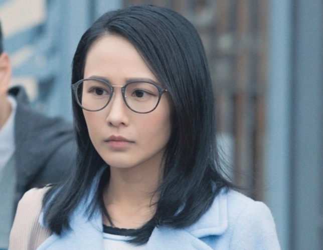 生男还是女?英皇知名小花发近照供网友猜性别,预产期还有两个月