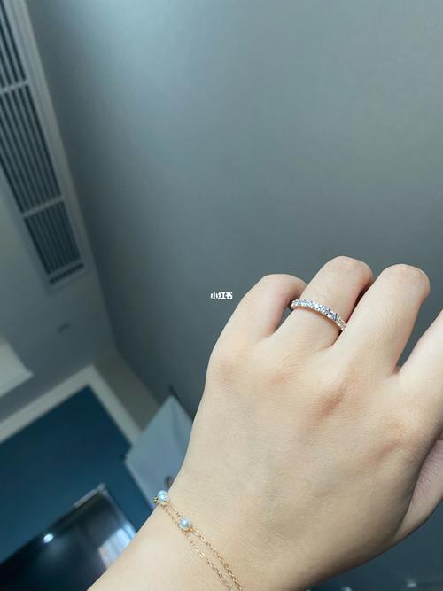 verawang_拔草_王薇薇怎么样_周大福怎么样_苹果_项链_玫瑰金_手机