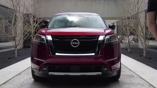 2022款全新日产探路者到店实拍,颜值高空间大,适合家用,太帅了