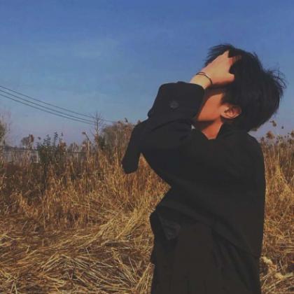 男生头像寂寞孤独伤感我爱的却伤我最深