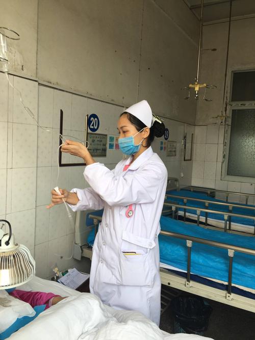 甘于奉献,妇产科陈小春