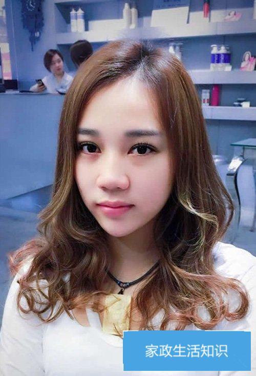 女生韩式中卷头发多变超美丽动人 玩转活泼可爱不呆板卷烫头发