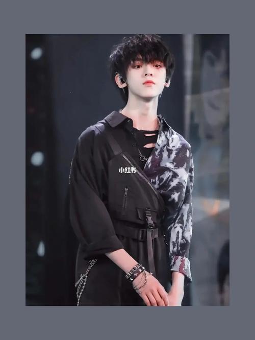 左航_汤姆·福特怎么样_tf家族三代左航_娱乐_明星