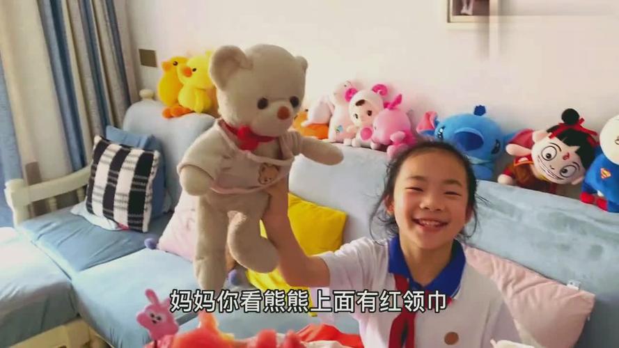 小祎诺坚持蹦高半个多月了妈妈一量长高了距离理想身高不远了