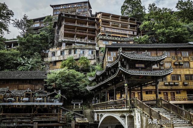 贵州苗族建筑——清一色瓦木结构