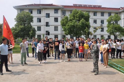 抖音也被秒杀,看完这视频 ,我失眠了.