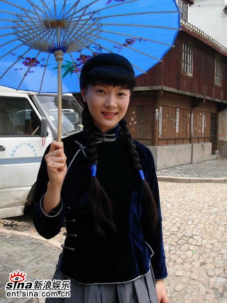 《新上海滩》杀青 连轴转陈数化妆睡着n次(图)