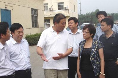 国家粮食局调研组到周口公司调研夏粮收购 - 五得利