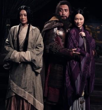 秦岚,霍思燕:《王的盛宴》吕雉,戚夫人秦岚的吕雉造型和霍思燕的