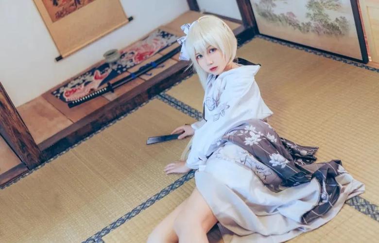 穹妹和服小白袜