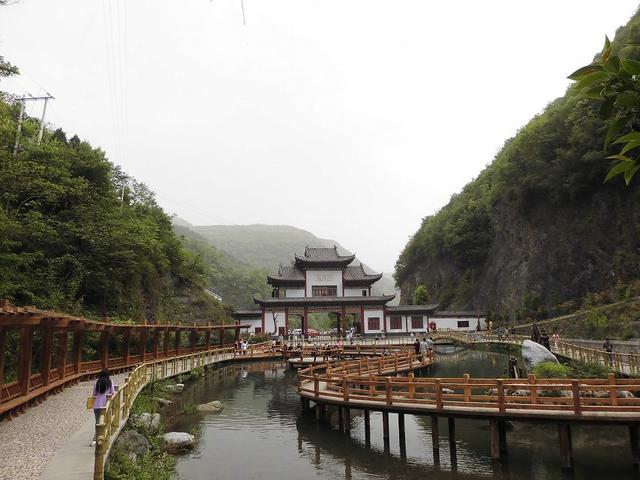 湖北十堰最著名的八大旅游景点
