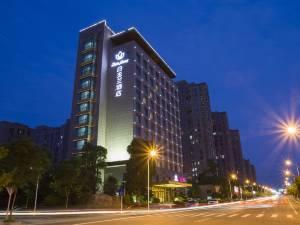 镇江白玉兰酒店图片