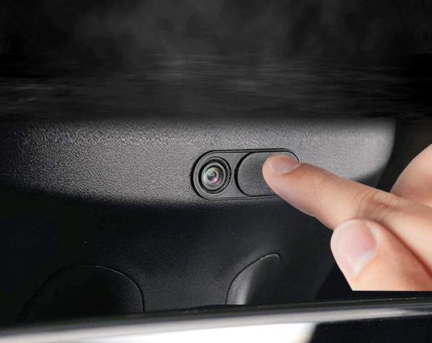 新华社再批特斯拉!车内摄像头事件发酵:隐私不是你"想