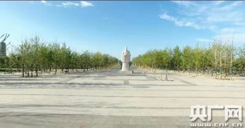 清丰投资2个多亿新建中华孝道文化园,主题雕塑5层楼高
