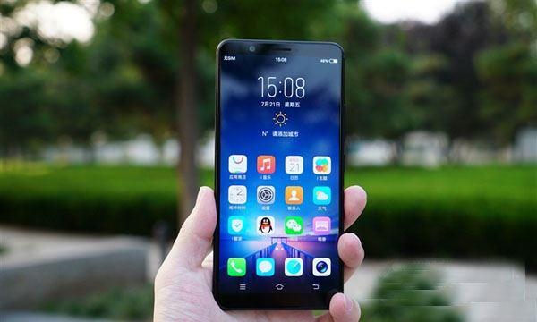 oppo r11s和vivo x20哪个值得买?vivo x20和oppo r11s