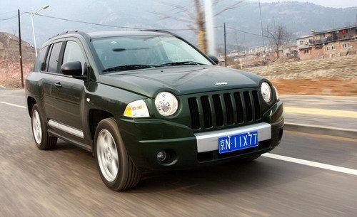 越野车中的轿车 试驾jeep 09款指南者