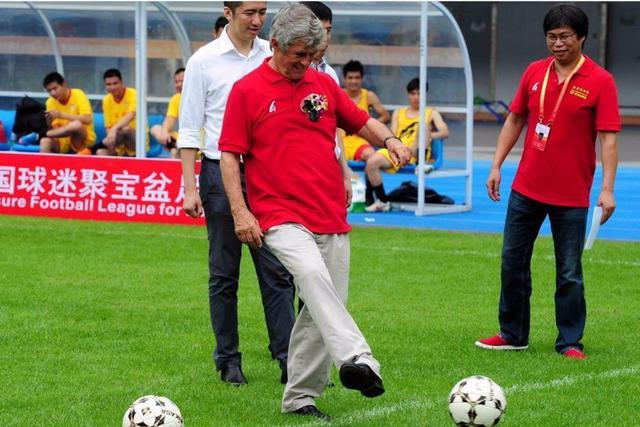 米卢表态要帮国足进世界杯,前提是中国足球做到这一点