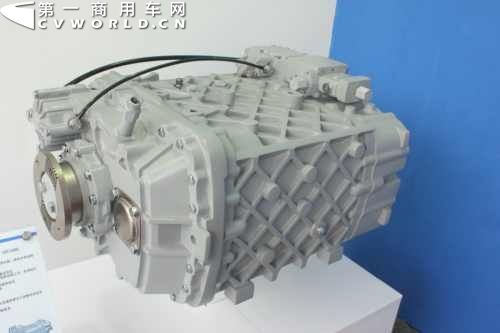 采埃孚北奔机械变速箱16t1880
