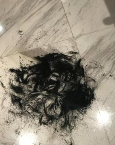 一下子减掉了这么多头发,哈哈,刘昊然应该一下子轻松了很多,还是喜欢