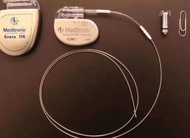 林依伯的家属了解到,极个别植入传统心脏起搏器的病人会出现术后伤口