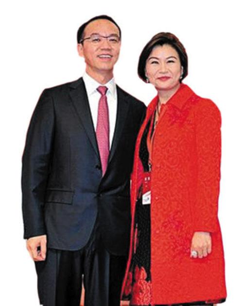揭秘广东17个最有钱女人身后的男人们[组图]
