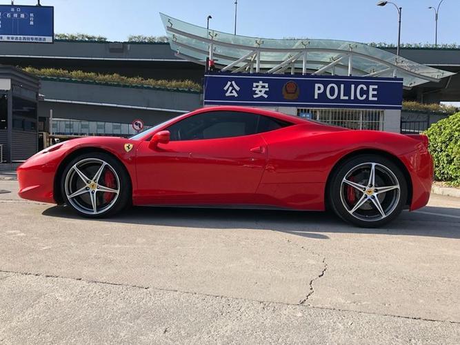 【杭州二手车】2013年5月_二手法拉利 458 4.