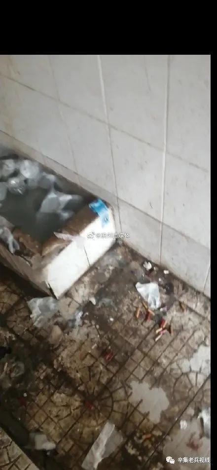 网友曝料第一次来辛集市厕所那个脏卫生那个差