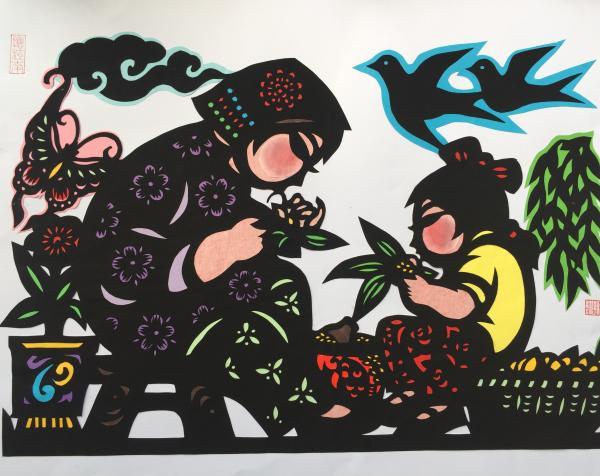 大胆巧妙地运用夸张手法,是民间传统的,又是现代创新的,变化不多,却