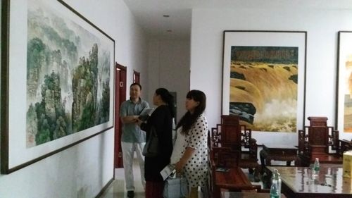 和商丘诗人冬雁,幽兰小诗,蕙家乔先生去虞城画家罗奇先生"滴水檐"及