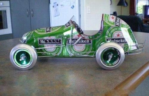 用易拉罐做的精美小车