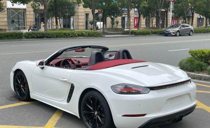 保时捷7182016款boxsters25t