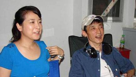 陈小艺恋爱一年嫁导演 当老公面拍亲热戏(图)