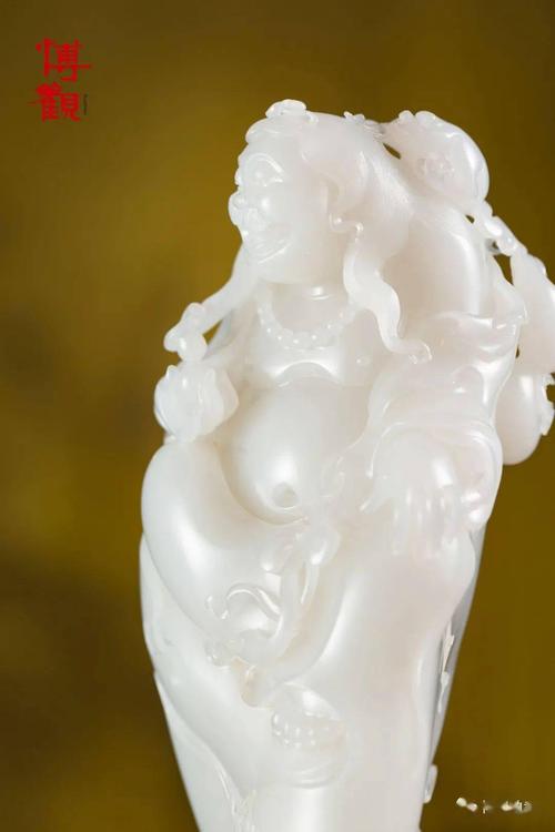 年度大拍 | 崔磊亲工白玉独籽"刘海戏金蟾"_手机搜狐网