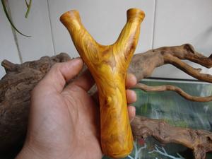 实木黄栌酸枣桃木黄杨树杈手工制作扁皮弹弓户外玩具一物一拍