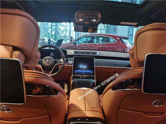 奔驰迈巴赫s480黑车棕色内饰现车价格