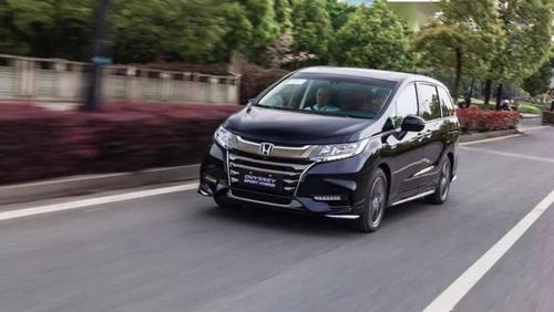 本田奥德赛作为一款偏向家用的mpv车型,在国内有着一席之地,但随着同